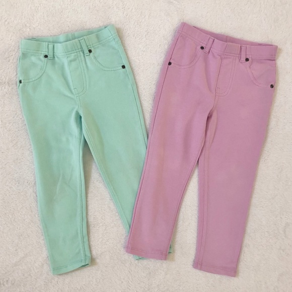 Matching set of 2 outfits - Picture 4 of 7